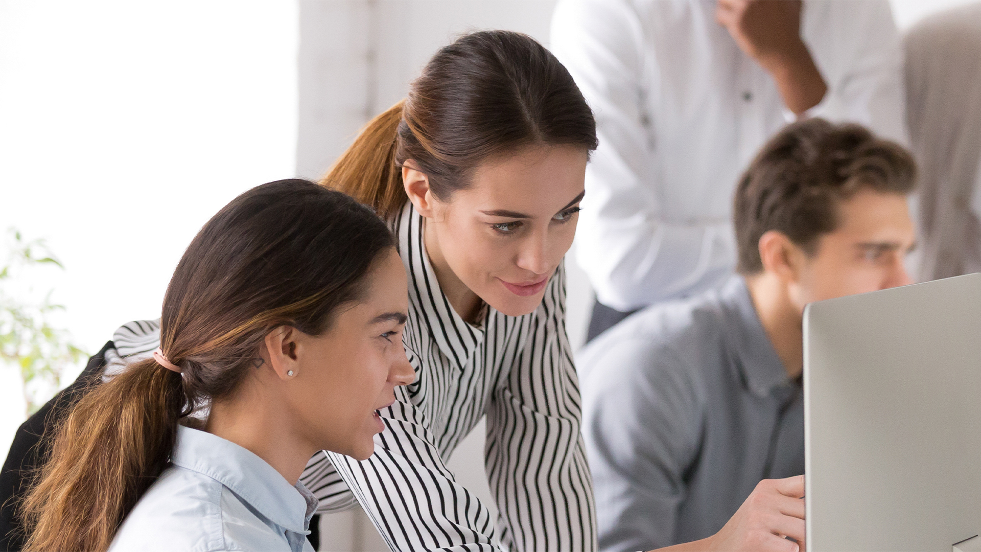 Horizontal photo female mentor explain intern corporate software online task point at pc screen