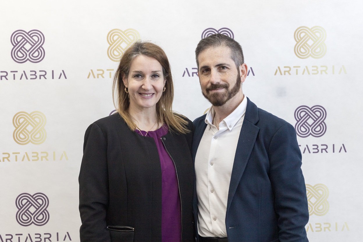 Winner small image - Artabria