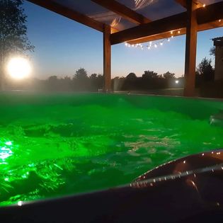 Winner small image - Willowbrook Glamping & Hideaways